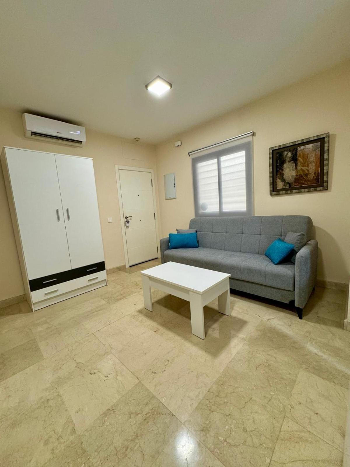 Apartamento En Lumbreras-Alameda Sevilla Eksteriør billede
