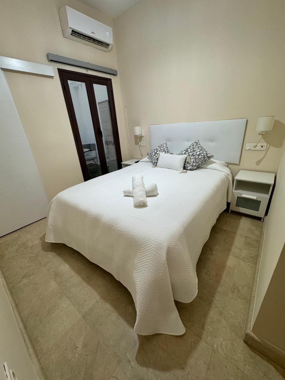 Apartamento En Lumbreras-Alameda Sevilla Eksteriør billede